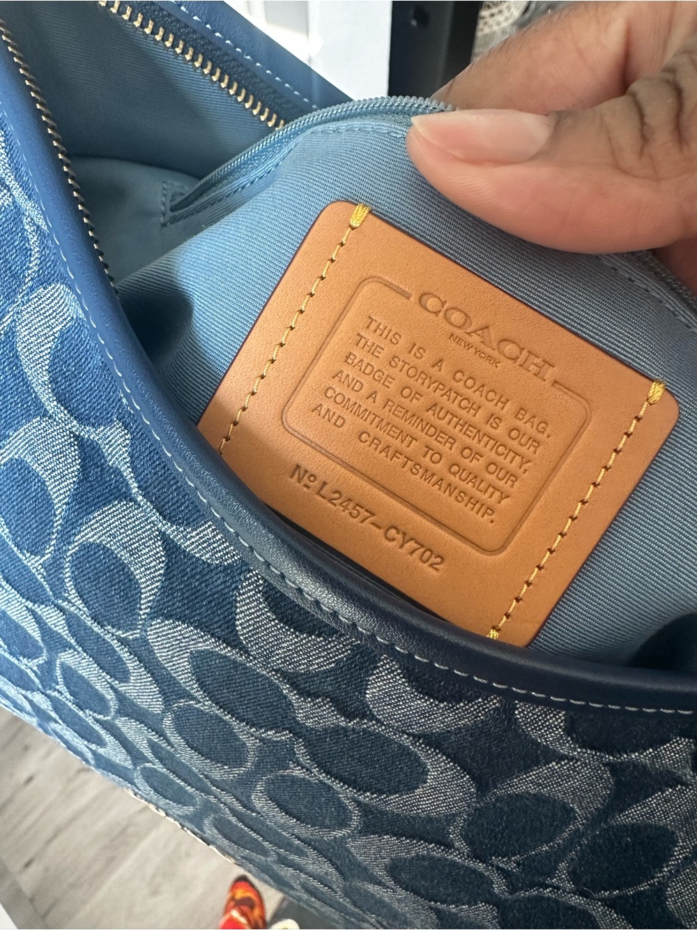 COACH | 2025 Signature Denim Laurel - Picture 10 of 13